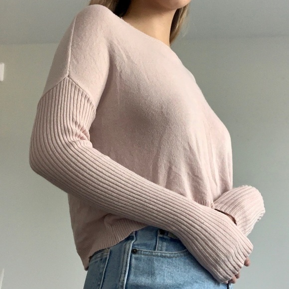 Garage Pastel Pink Sweater - Picture 2 of 3